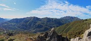 43 Vista panoramica dalla cima del Corno Zuccone verso ovest sulla  Val Taleggio